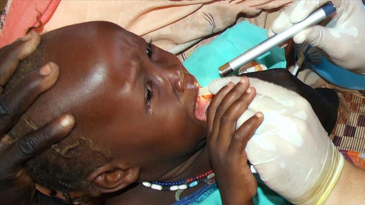 A causa de rotavirus en África mueren diariamente más de 330 niños sub5