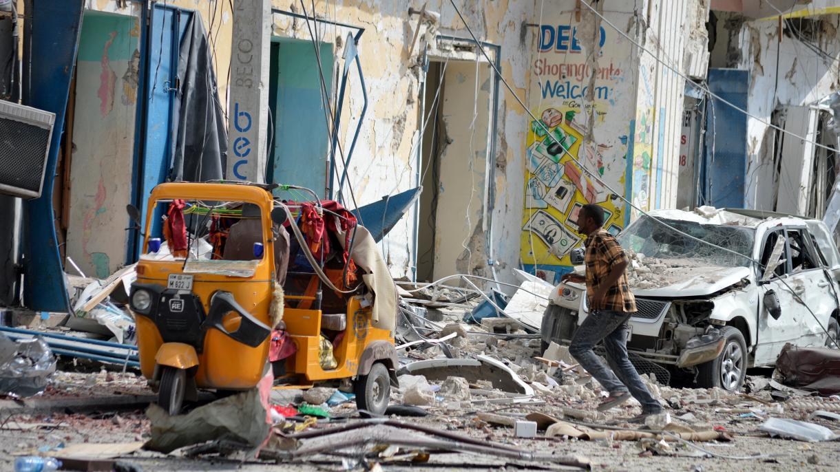 索马里政府官员下榻的一家酒店遭炸弹袭击