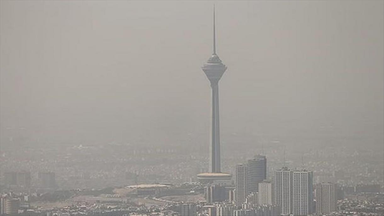 وضعیت آلودگی هوای تهران قرمز شد