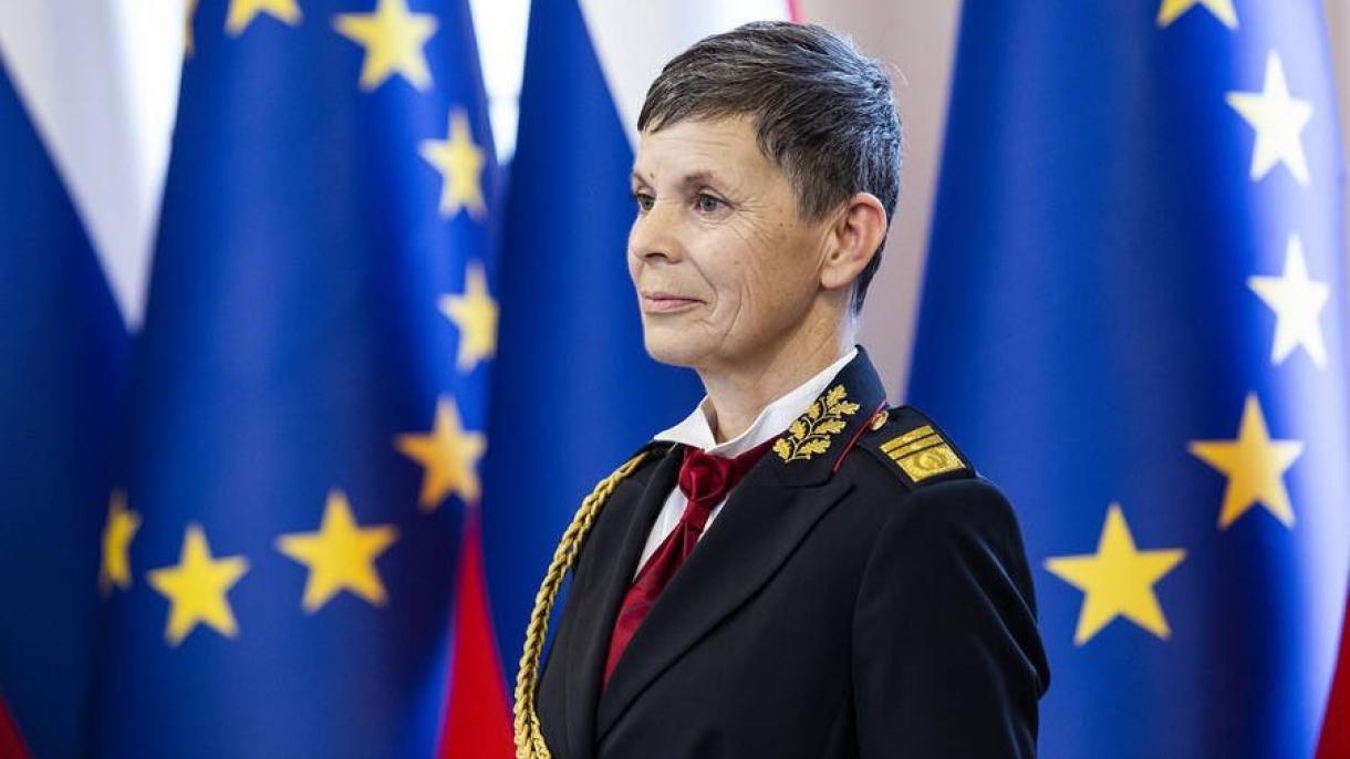 Първа жена началник на генералния щаб в Словения...