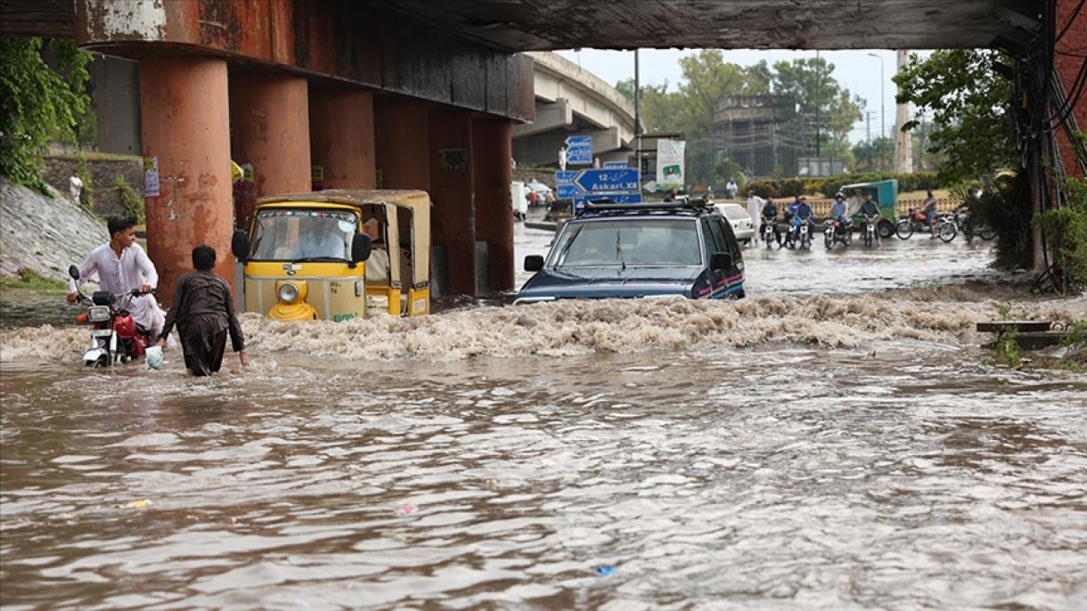 Hay más de 60 víctimas mortales a causa de las lluvias torrenciales en Pakistán