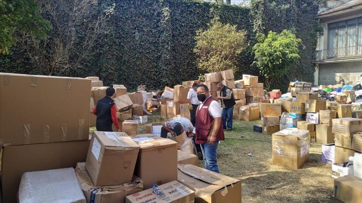 زلزلہ زدگان کے لیے دنیا بھر سے امدادی سامان کی ترسیل کا عمل جاری