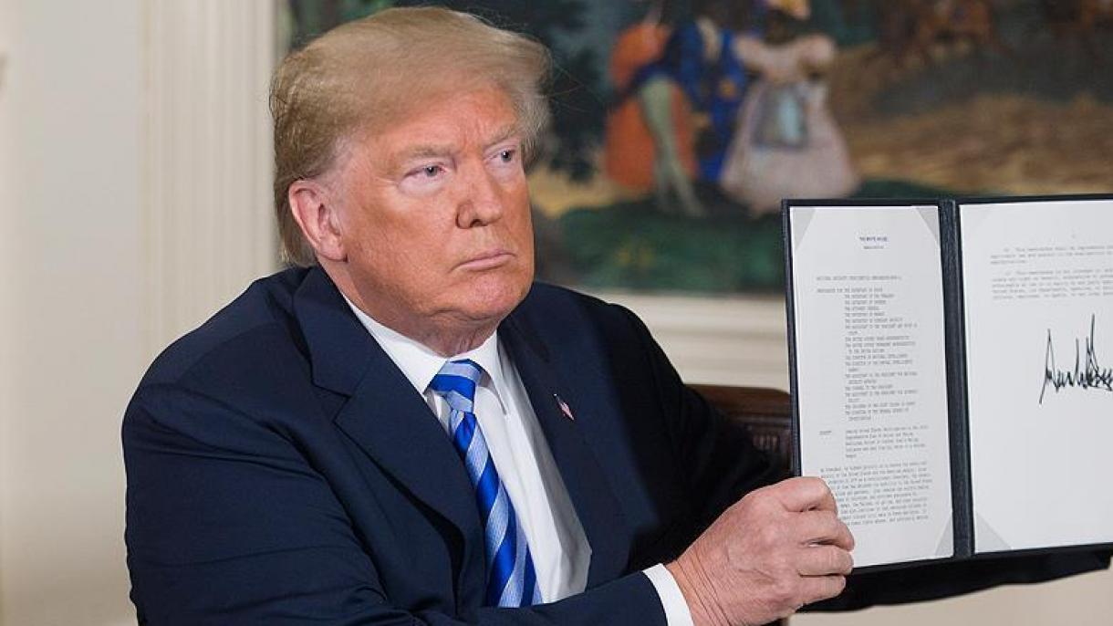 Donald Tramp miqrantlarla bağlı yeni fәrman imzaladı