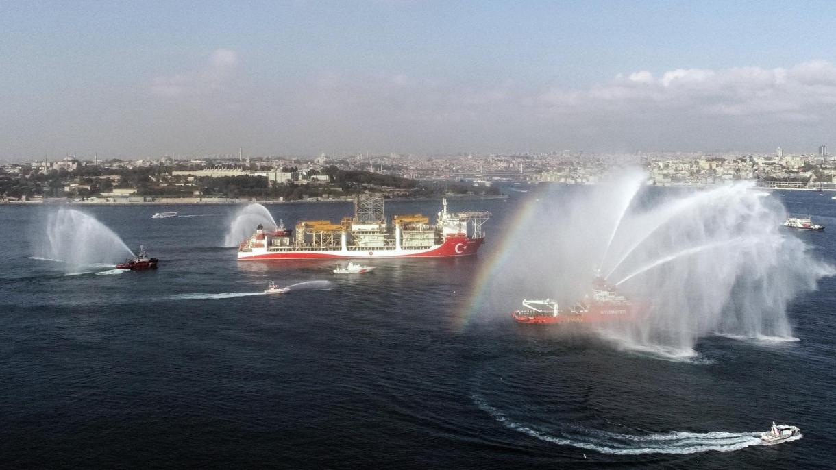 ترکی کا تیسرا ڈرلنگ  بحری جہاز "قانونی" استنبول حیدر پاشا سے  بحیرہ اسود  روانہ
