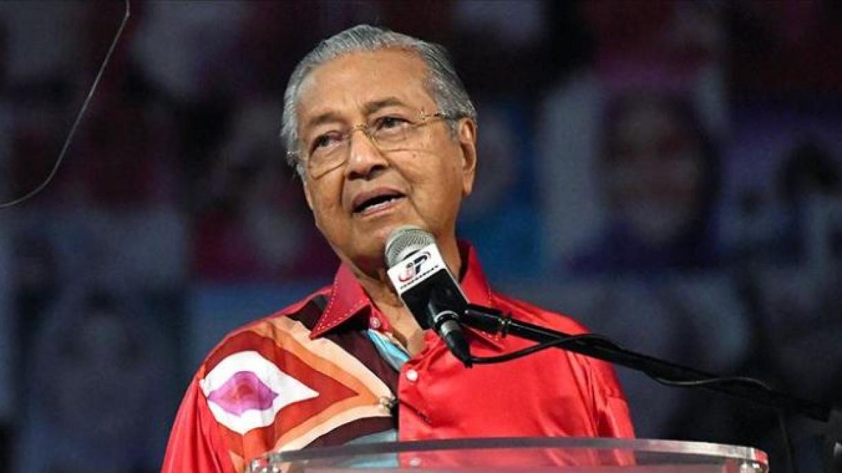 Primer ministro de Malasia elogia el progreso económico de Turquía