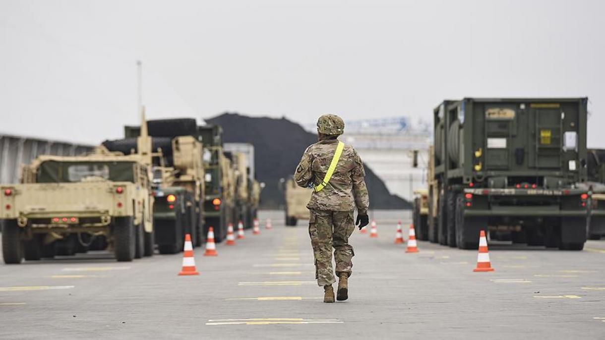Adam McConnel. Eroarea strategică a Americii
