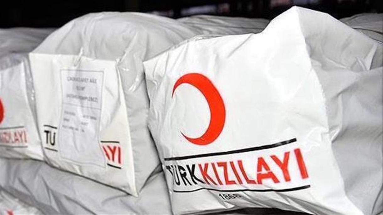 Mezzaluna Rossa turca distribuisce aiuti alle famiglie bisognose e agli orfani in Iraq