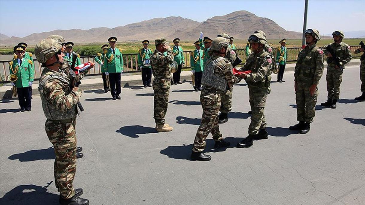 Les soldats turcs à Nakhitchevan pour un exercice militaire turco-azerbaïdjanais