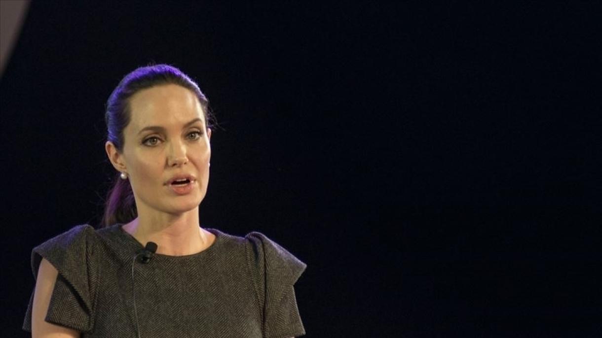 Angelina Jolie.jpg