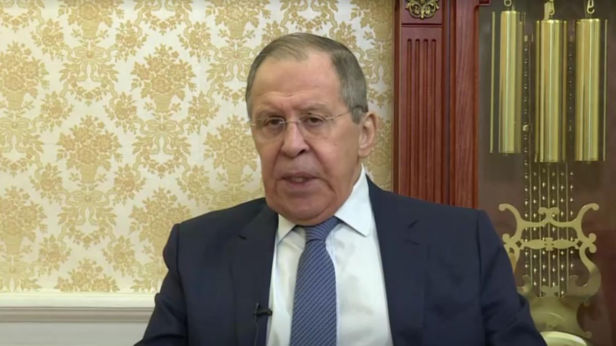 Sergey Lavrov: “I negoziati in corso tra la Russia e l’Ucraina stanno procedendo lentamente”