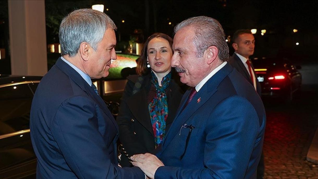 Ankarában látogatást tett az orosz Duma elnöke