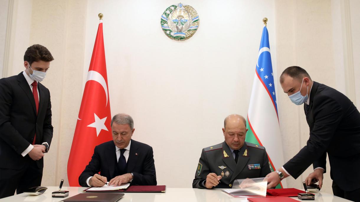 Hulusi Akar-özbekistan.2.jpg