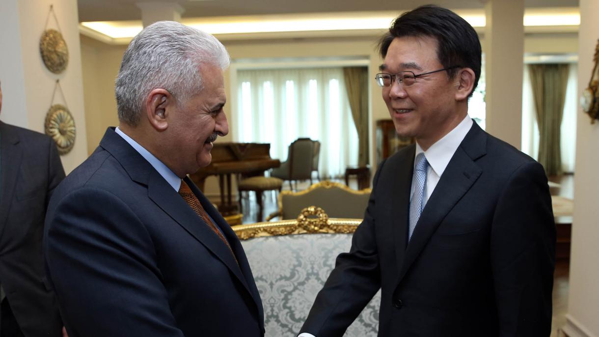 Ho-in Kang, Baş nazirin qəbulunda olub