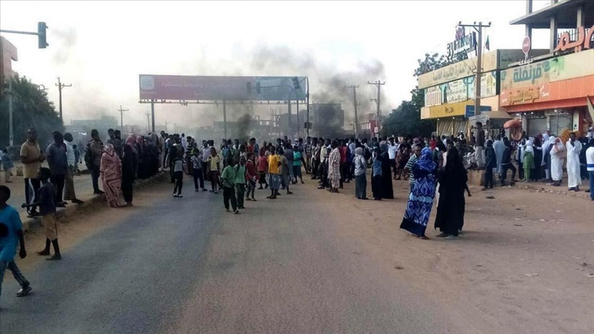 Dure sono reazioni al colpo di stato in Sudan