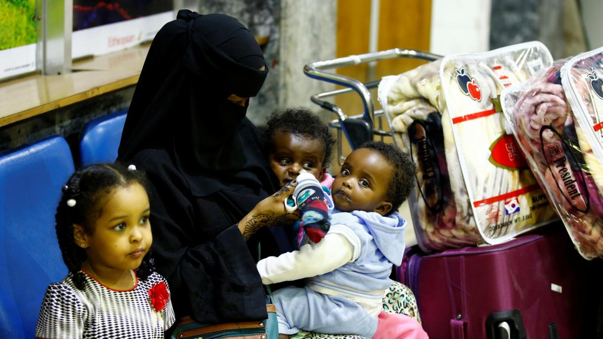 Continúa la evacuación de etíopes de Arabia Saudí