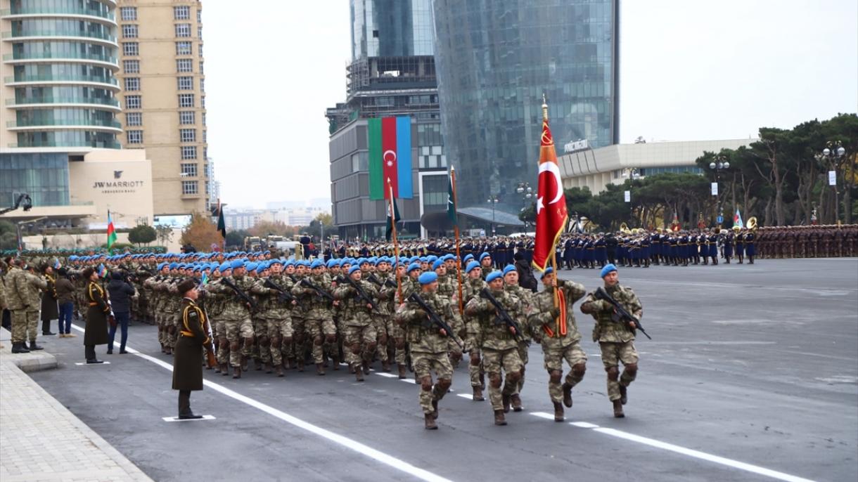 Ердоган и Алиев посетиха мемориалите на турските и азербайджански воини...