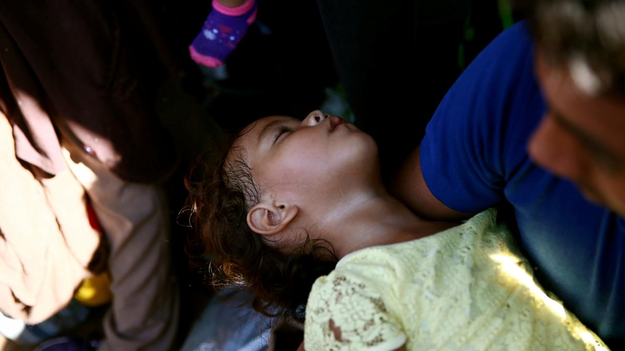 UNICEF advierte de que 2.300 niños de la caravana de migrantes necesitan ayuda