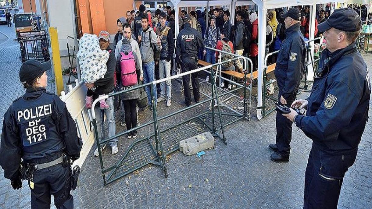 نامشخص بودن محل زندگی بیش از 30 هزار پناهجو در آلمان