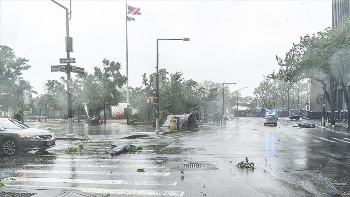Forti tempeste e tornado colpiscono gli stati meridionali negli Stati Uniti