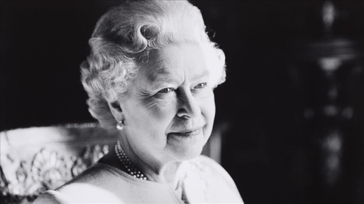 kralice elizabeth II.jpg