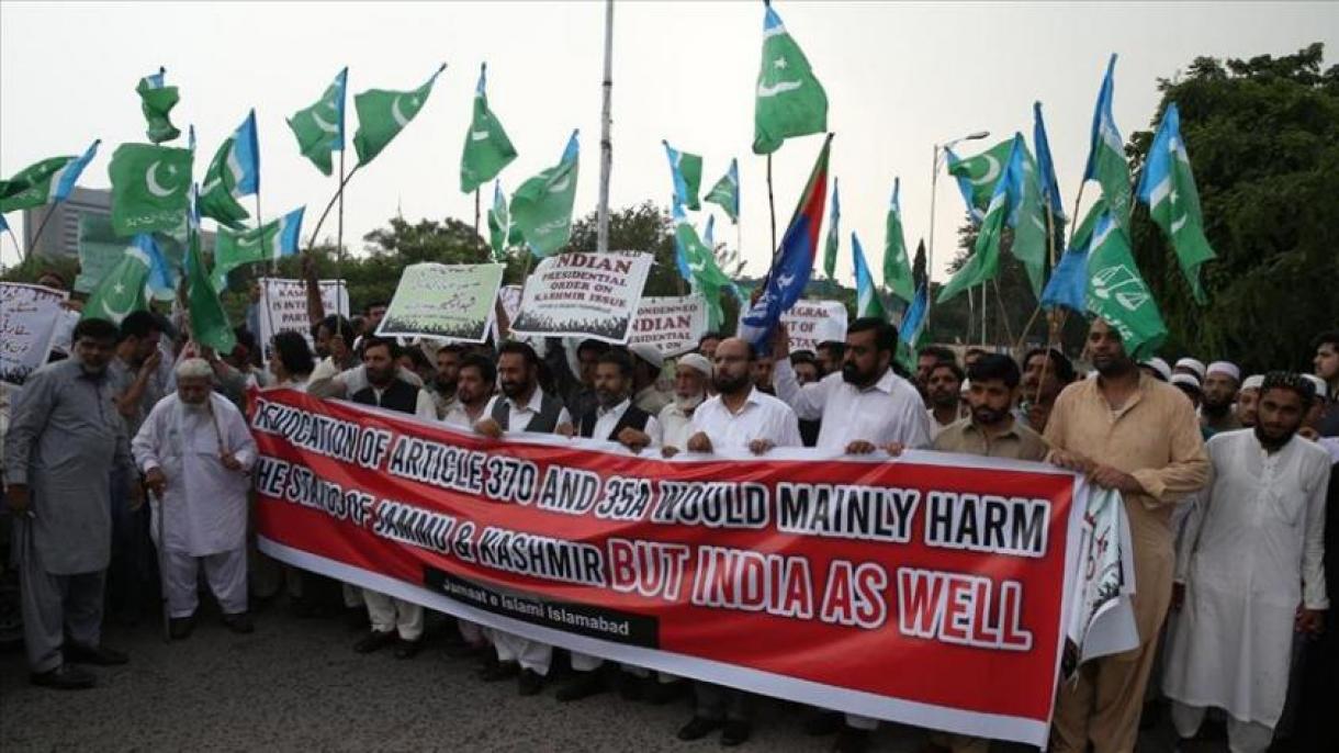 Исламабадда Жамму Кашмир тууралуу чечимге каршылык көрсөтүлдү