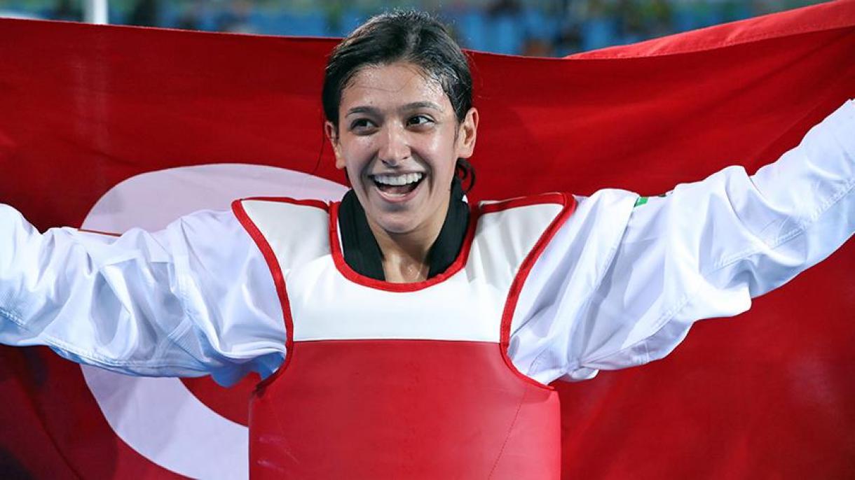 La turque Nur Tatar Askari, sacrée championne du monde de Taekwondo