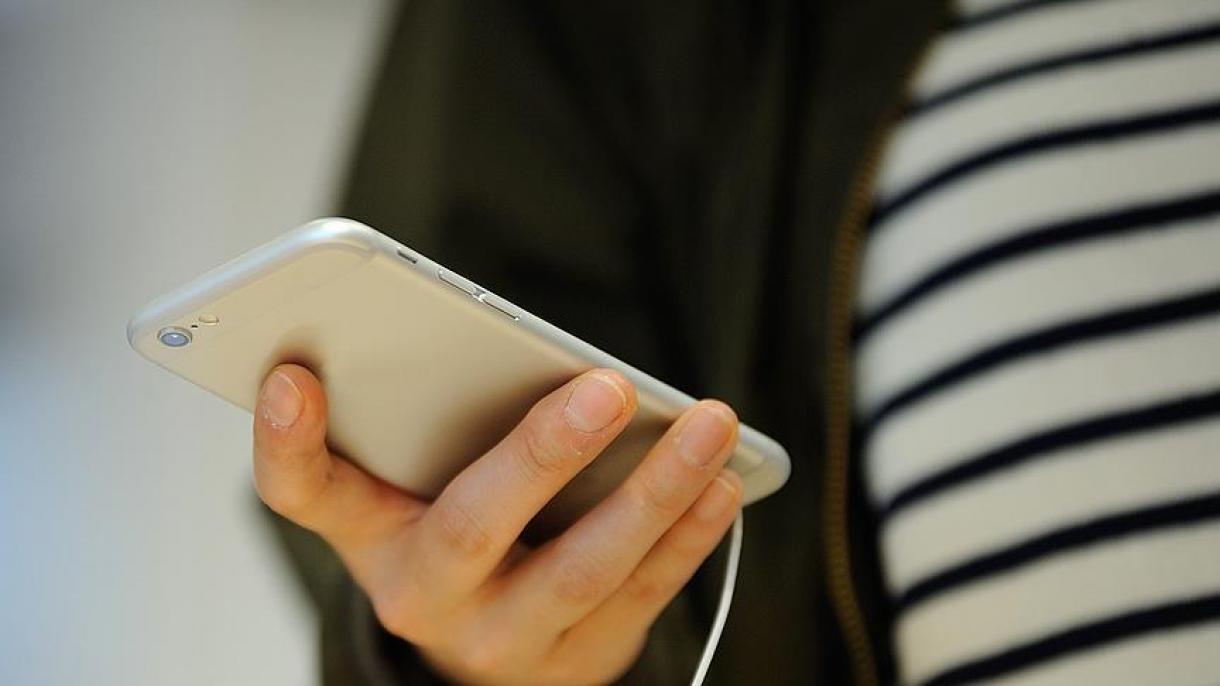 手机和Wi-Fi 辐射可能会导致阿尔茨海默病