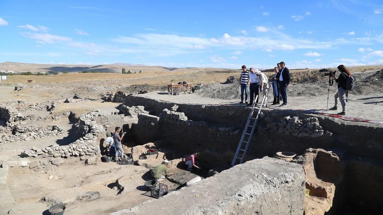 Francia roda el documental de la ciudad antigua de Kültepe en Kayseri