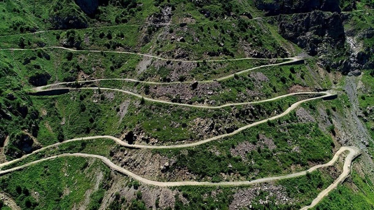 Curvas de Derebaşı, a estrada mais perigosa do mundo