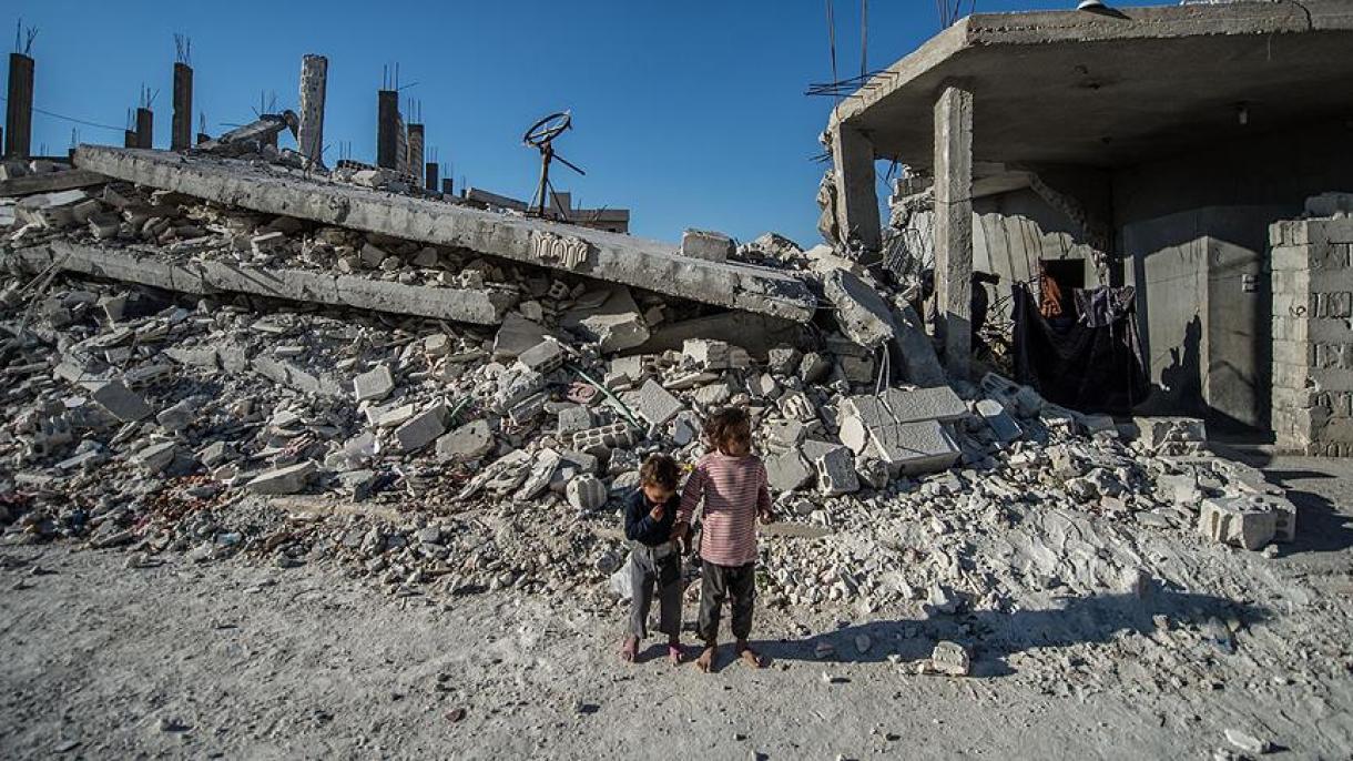 فرانسوا اولاند: حملات رژیم سوریه و روسیه در حلب ابعاد جدی بخود گرفته است