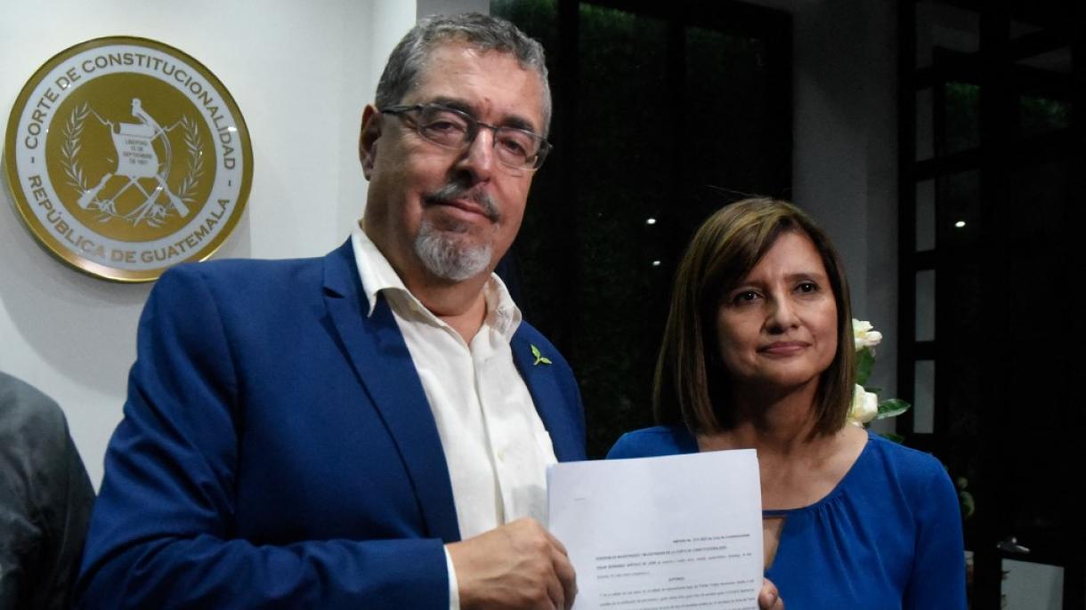 EEUU reitera al presidente electo de Guatemala apoyo a "transición política pacífica"