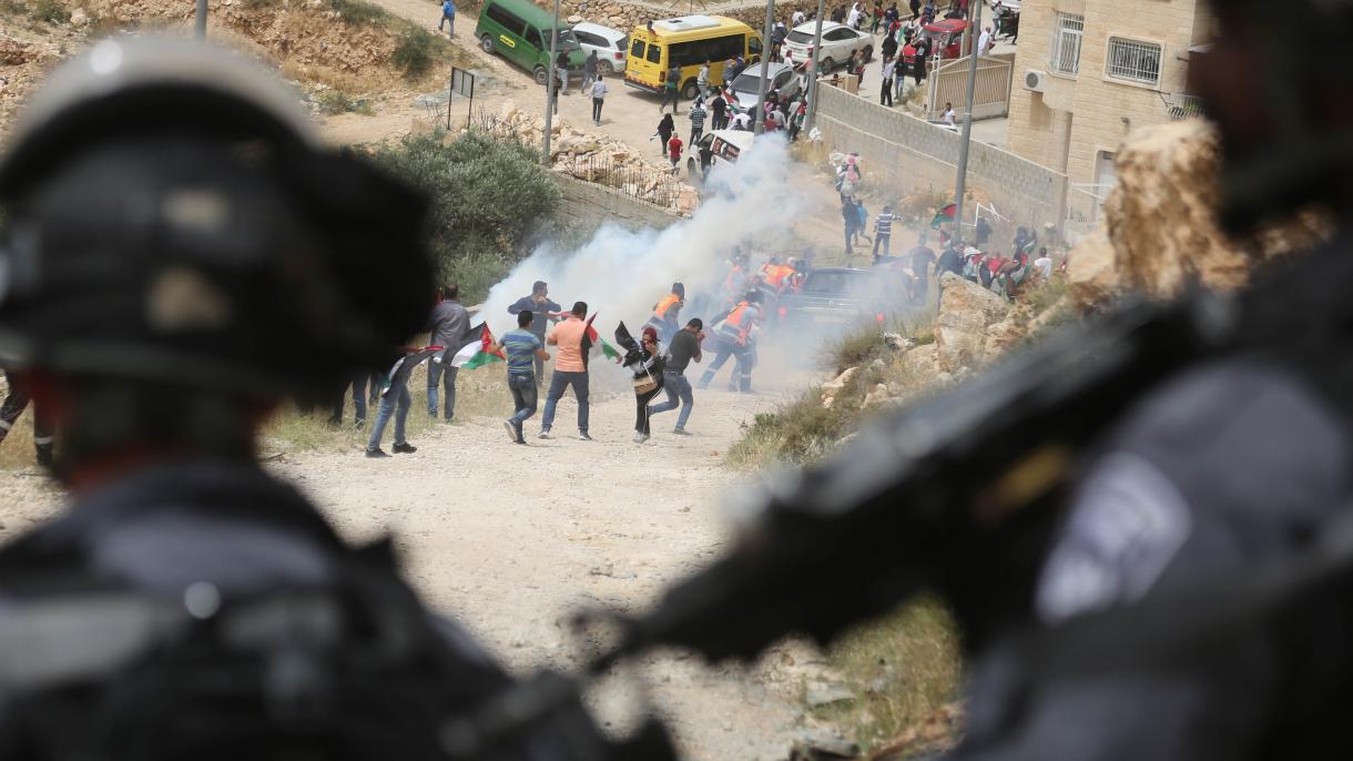 Intervención de los soldados israelíes a los palestinos en la manifestación de Nakba