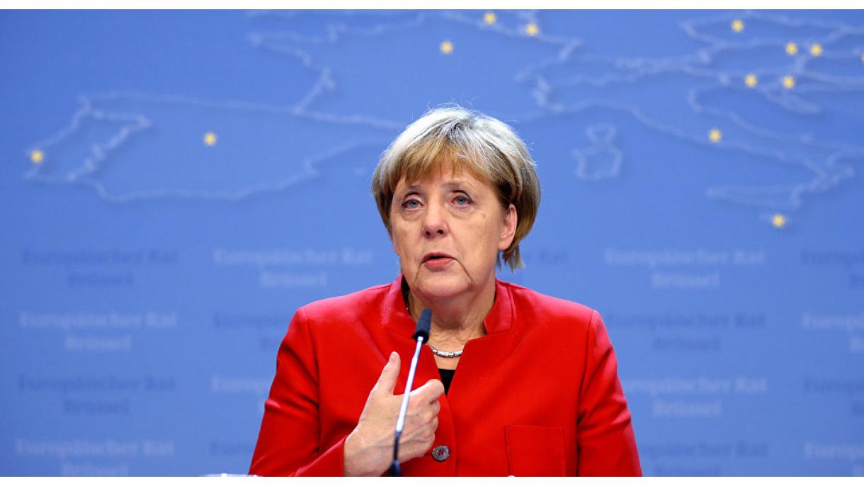 Меркел отбеляза че не одобрява тона на дискусиите относно Йозил...