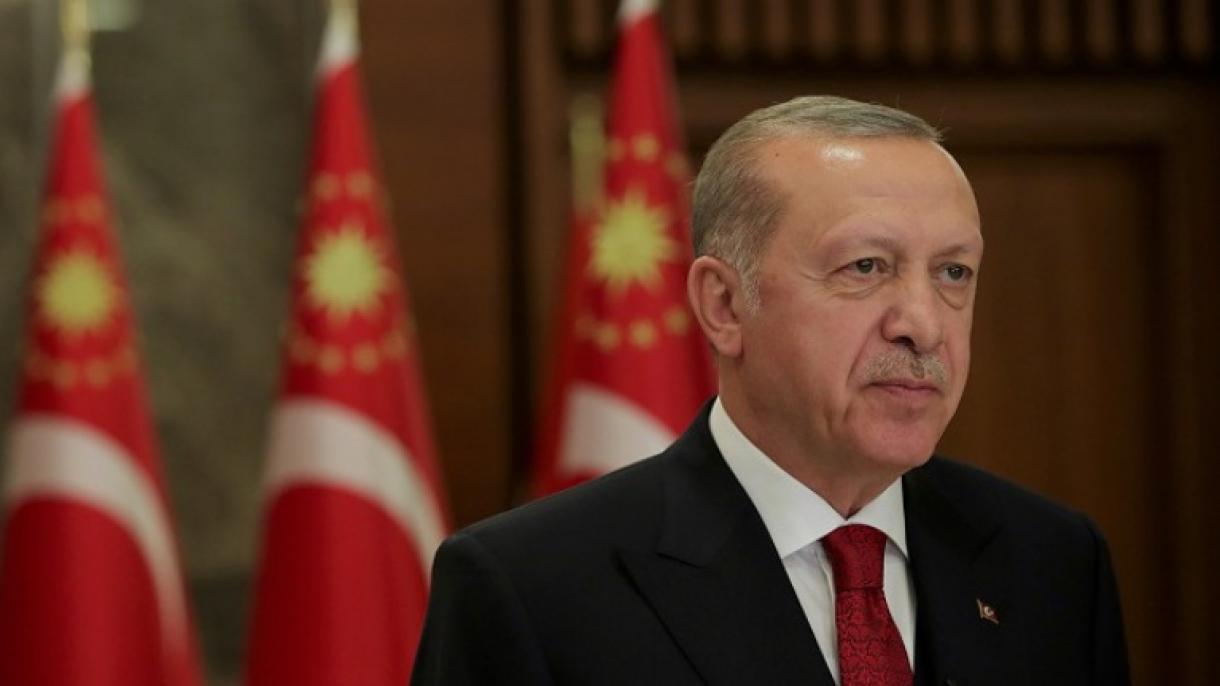 Erdoğan_ulusa sesleniş_23 Nisan akşamı.jpg