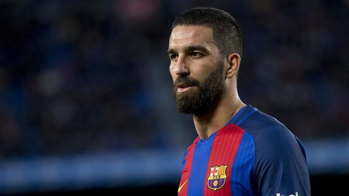 Arda Turan pranë Beshiktash-it
