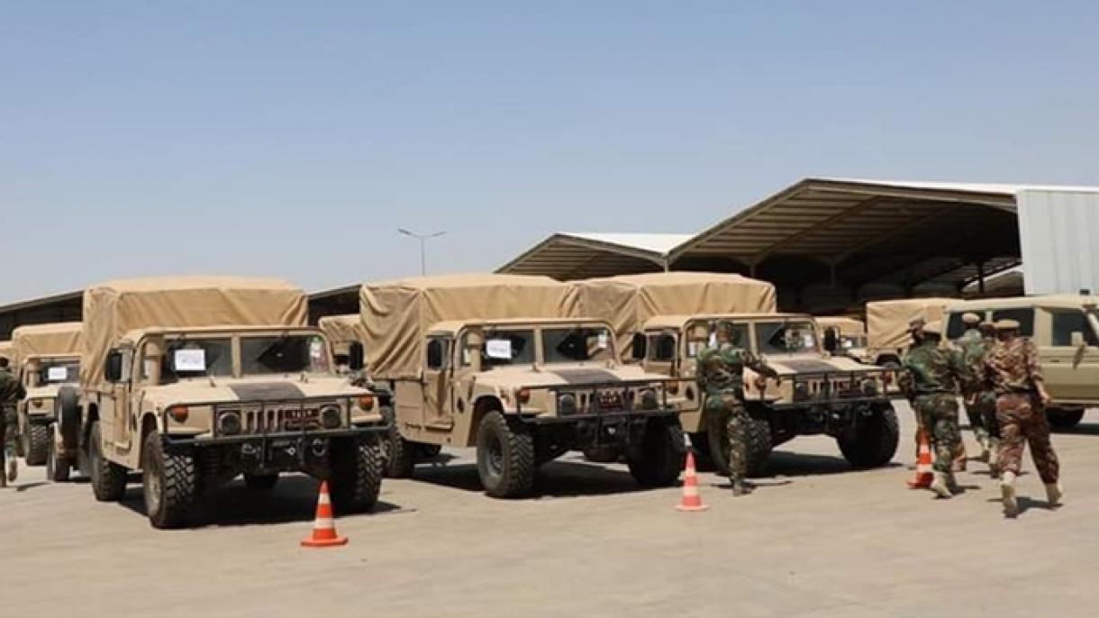 Coalición anti-DAESH otorga vehículos acorazados a las fuerzas peshmerga en Irak