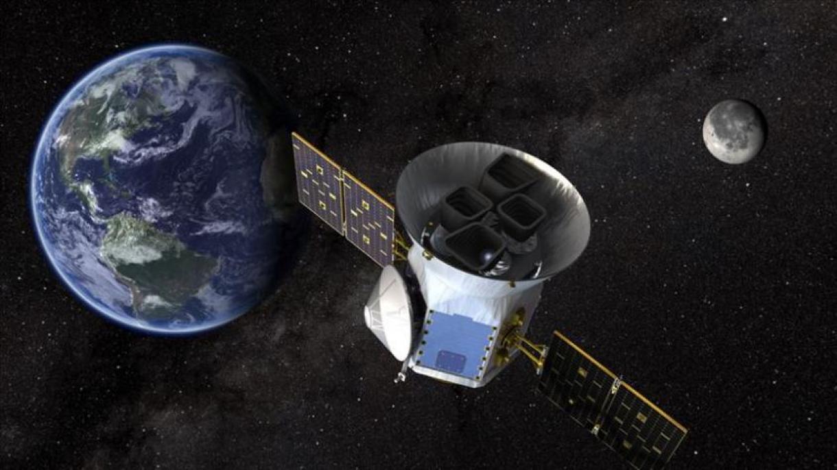 Sateliti turk “Rasat” mbush vitin e 8-të në orbitë