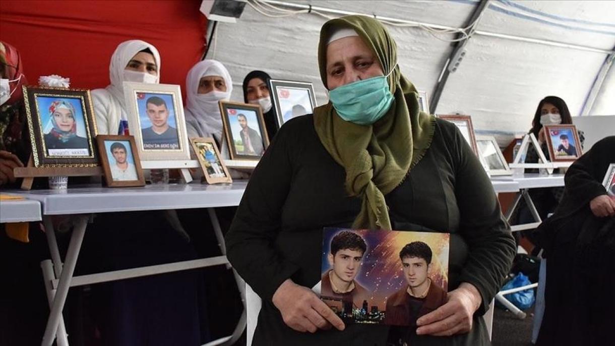 Turquie : Deux autres familles ont rejoint le sit-in des "Mères de Diyarbakir"