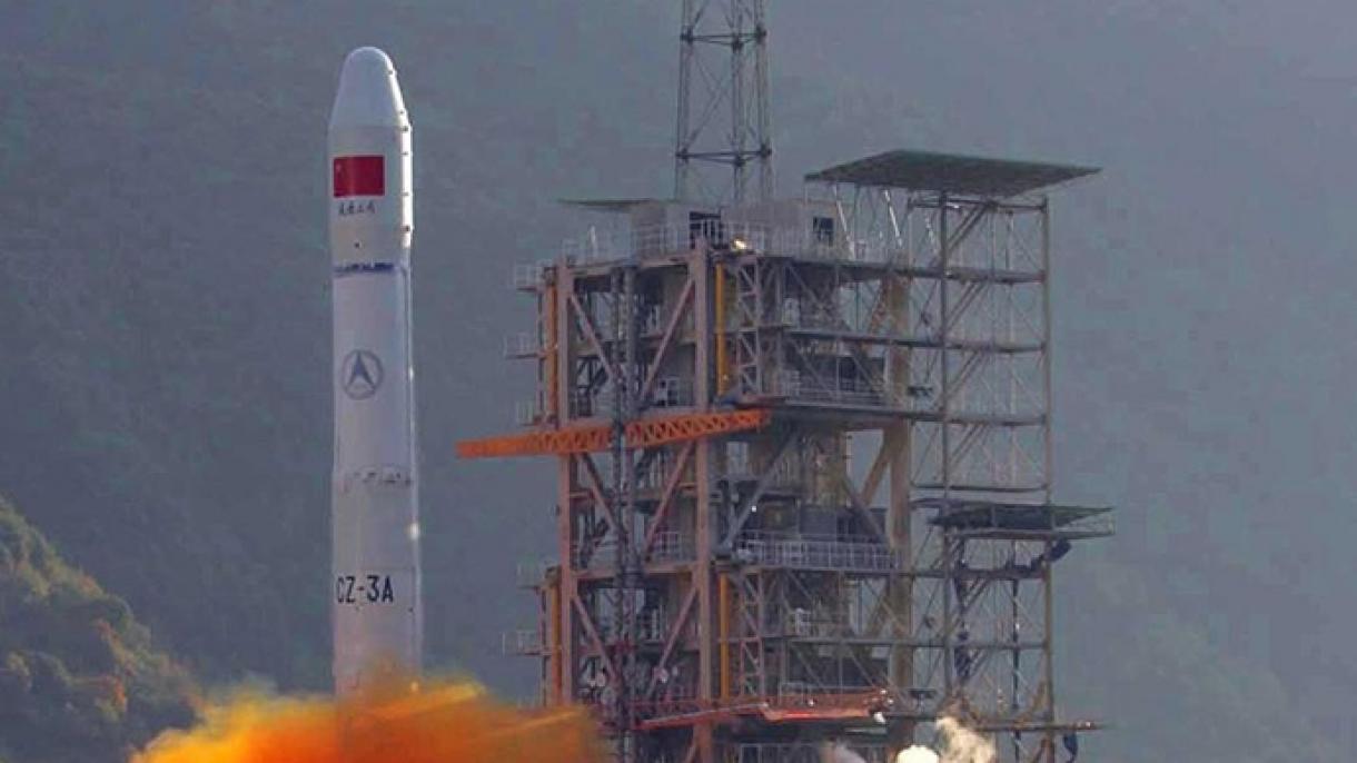 САЩ следят излязата от контрол китайска ракета...