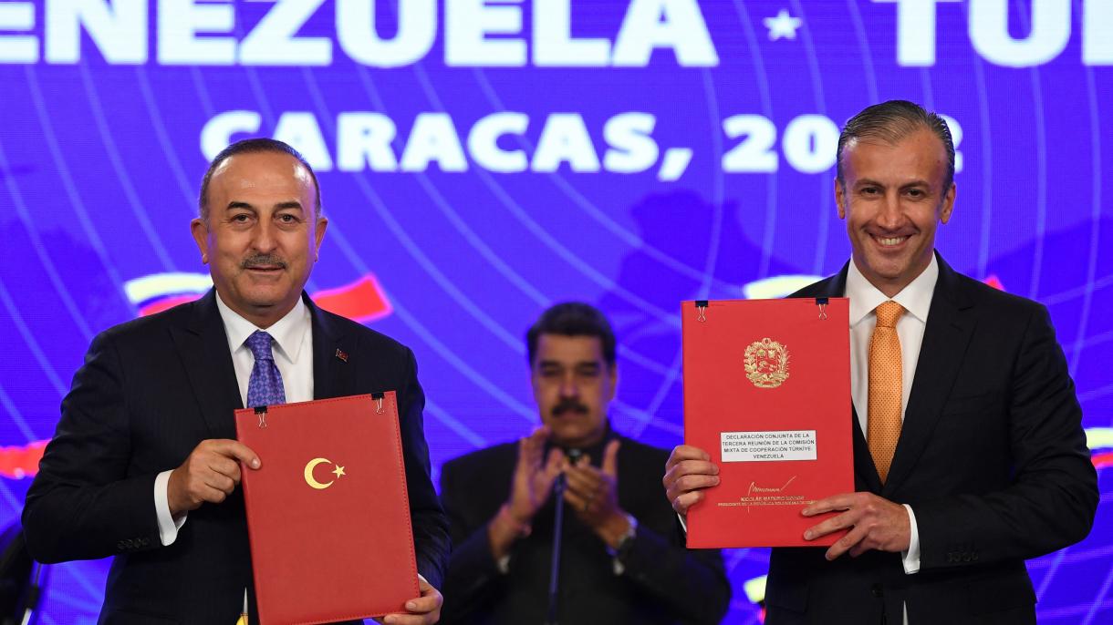 El canciller Çavuşoğlu: "Estamos firmemente en contra de las sanciones contra Venezuela"