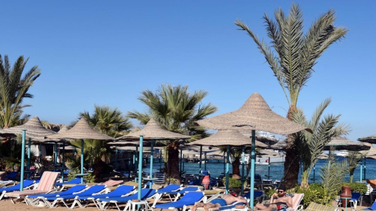 Duas turistas alemãs esfaqueadas em praia no Egito