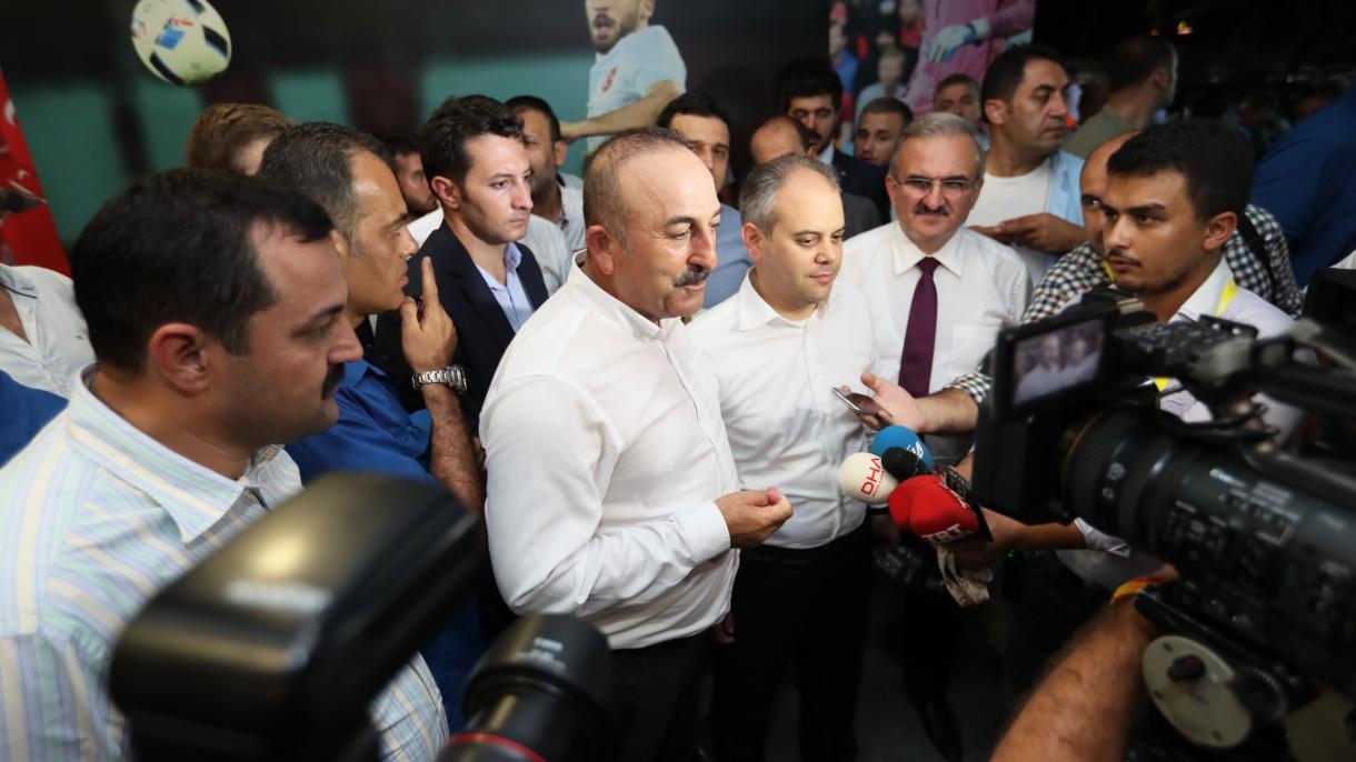 Η φιλία, νικήτρια του χτεσινοβραδινού αγώνα Τουρκίας – Ρωσίας