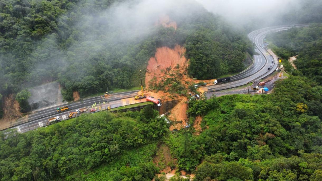 Deslizamento de terras no Brasil: 2 mortos confirmados