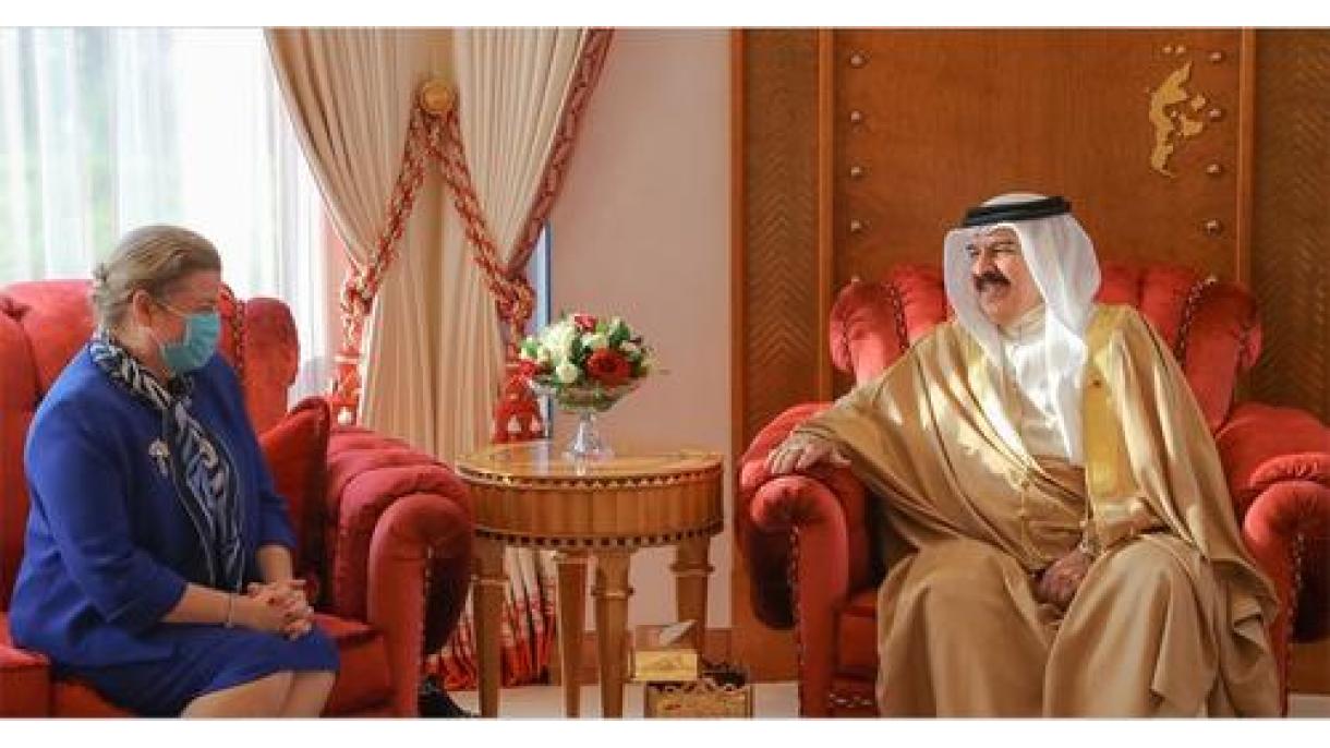 Bahrayn qiroli Al Xalifa Turkiya elchisi Esin Chakilni qabul qildi