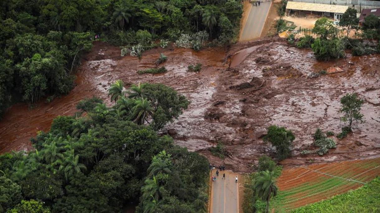 Brasile,  rottura della diga mina sale  a 58 morti e 305 dispersi il bilancio