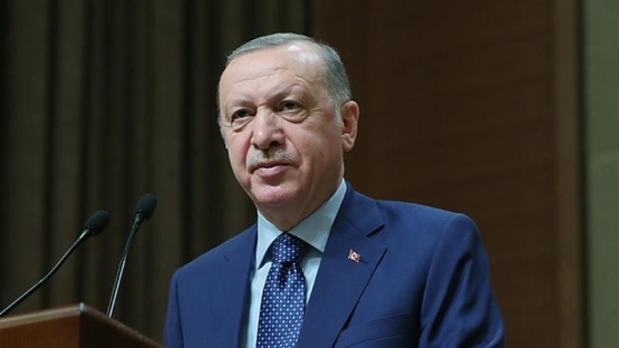 اردوغان: در چاناک‌قلعه، برای یک هلال چه بسیار خورشیدها (شهدا) دادیم