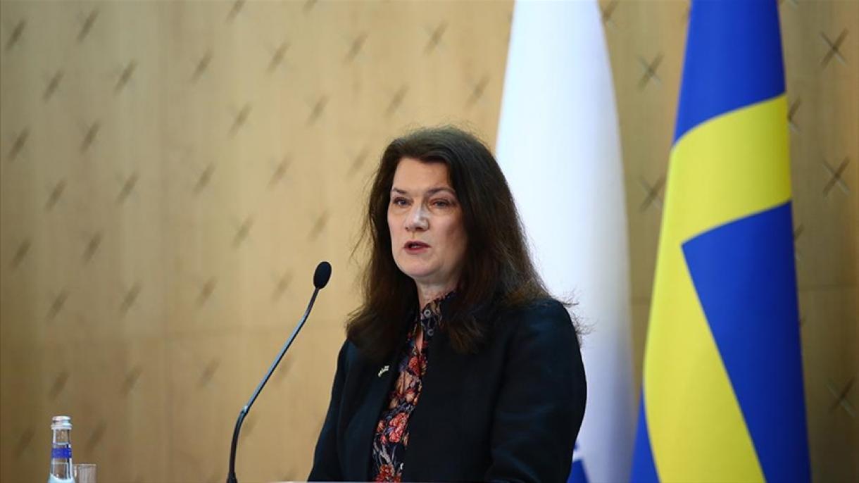 La ministra sueca de Exteriores, Ann Linde, reacciona al Partido de la Izquierda que apoya al PKK