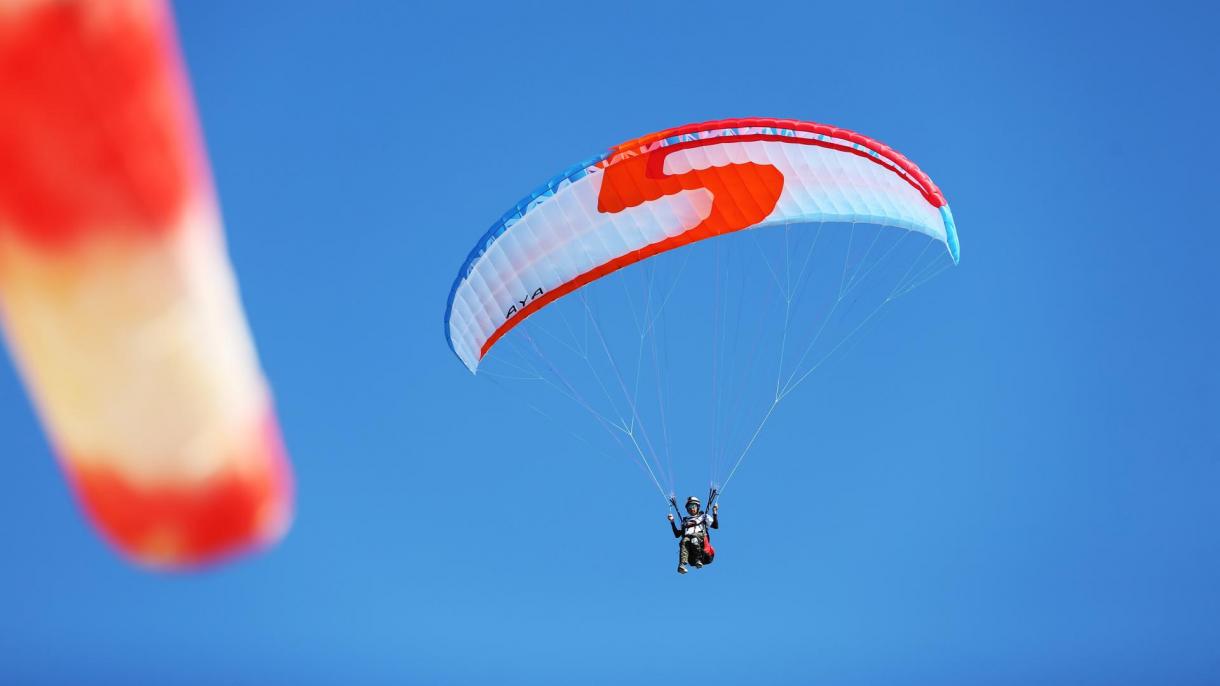 世界滑翔伞锦标赛在阿兰亚举行