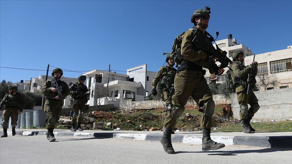 Israel detém 21 palestinos