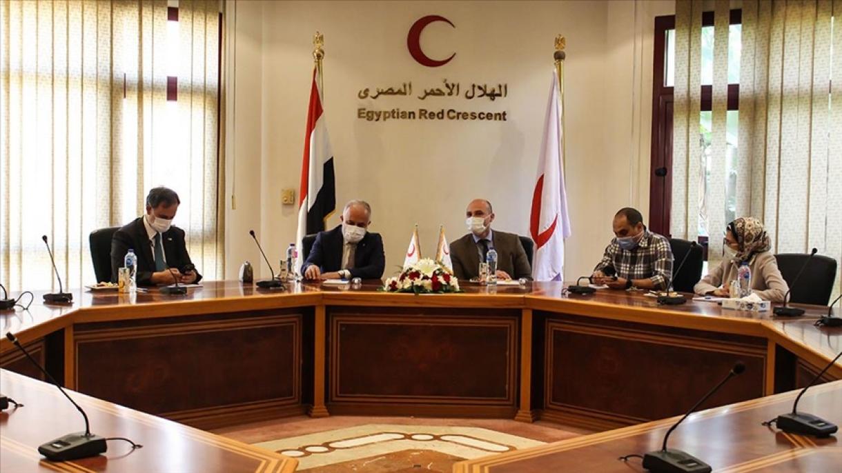 تۈركىيە قىزىلئاي جەمئىيىتى بىلەن مىسىر قىزىلئاي جەمئىيىتى غەززەگە بىرلىكتە ياردەم قىلىدۇ